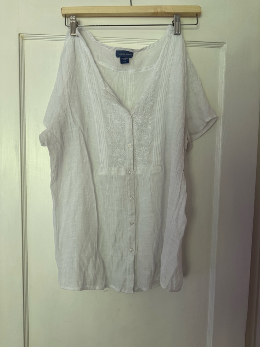 Laura Scott White Button-Front Embroidered Cotton Blouse